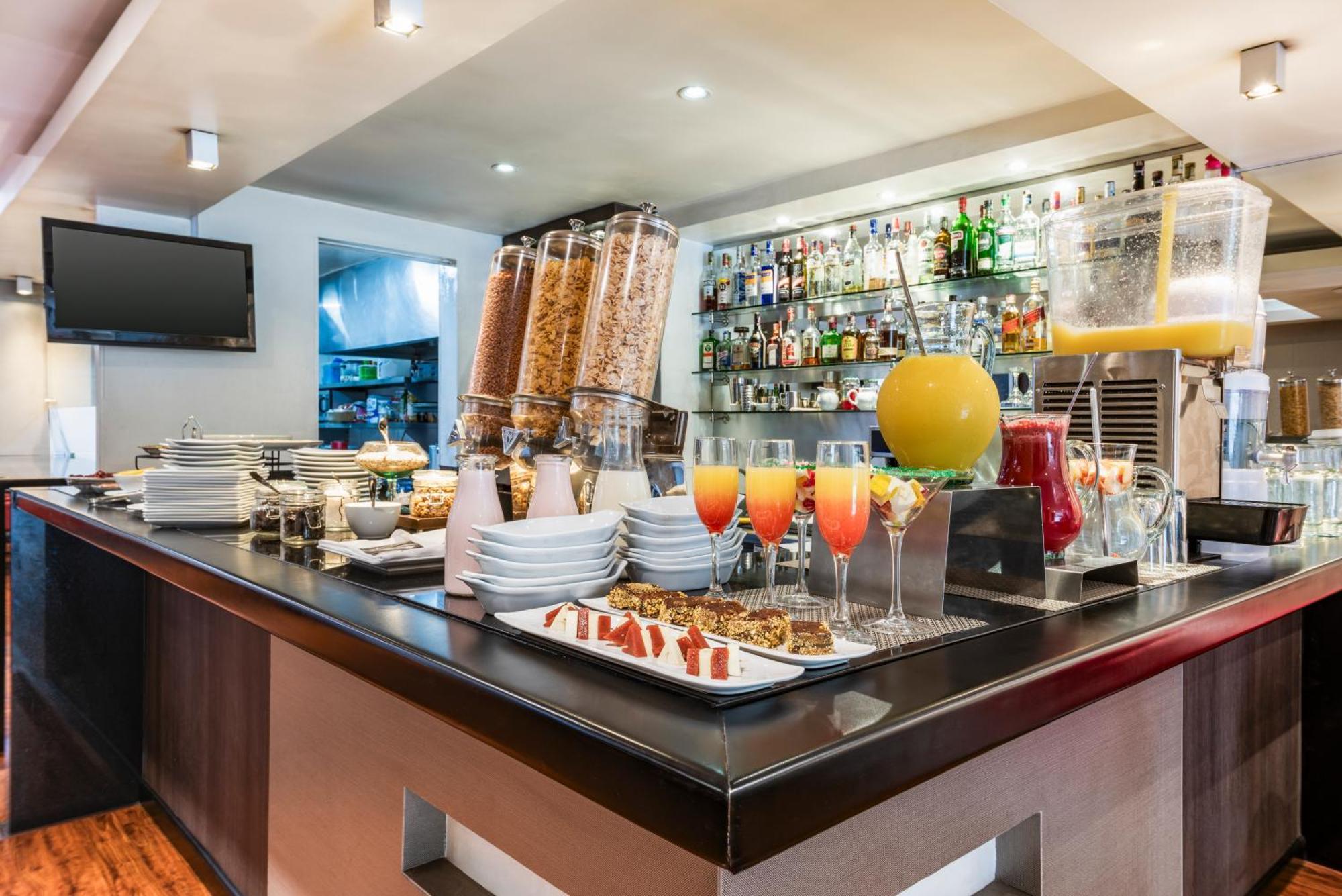 Hotel Jazz Apartments Богота Екстериор снимка